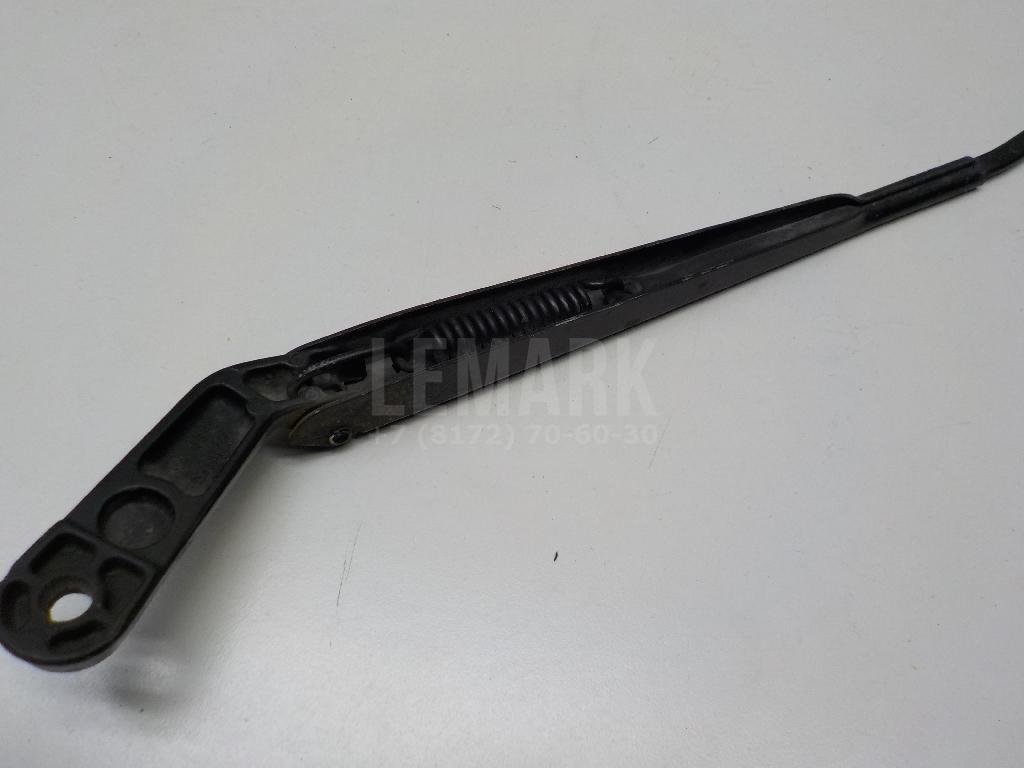 Поводок стеклоочистителя передний правый