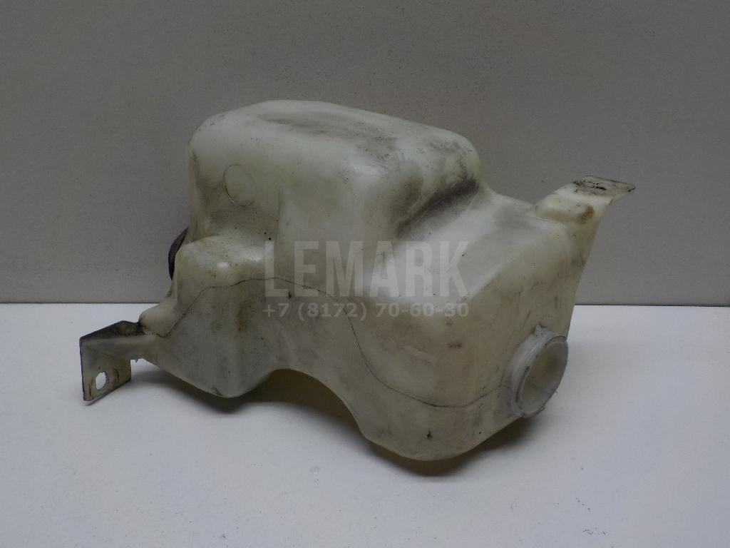 Бачок омывателя лобового стекла