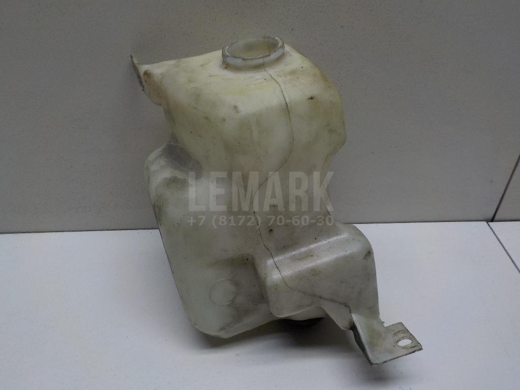 Бачок омывателя лобового стекла