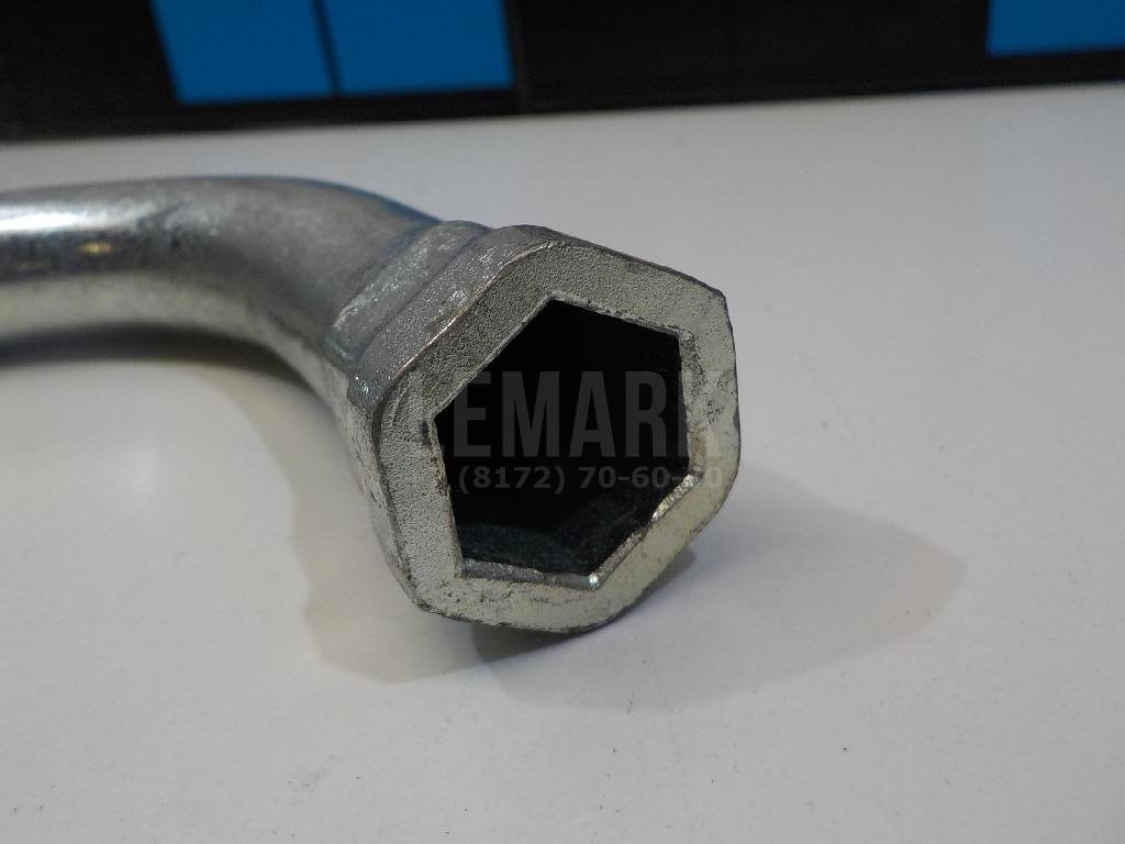 Ключ баллонный