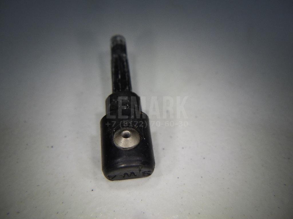 Форсунка омывателя зад стекла