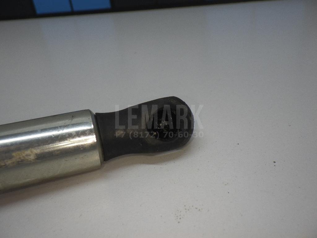 Амортизатор капота