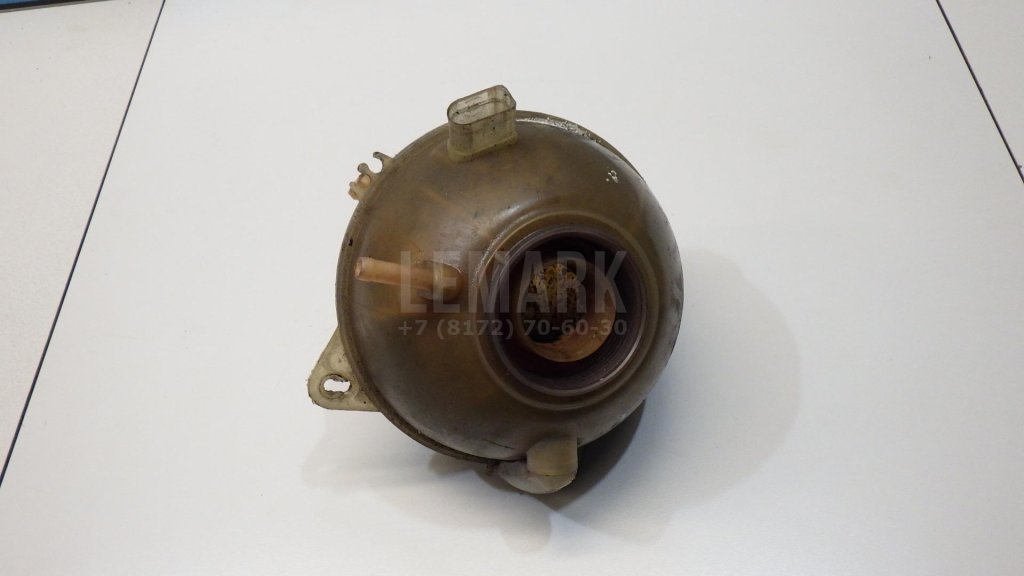 Бачок расширительный