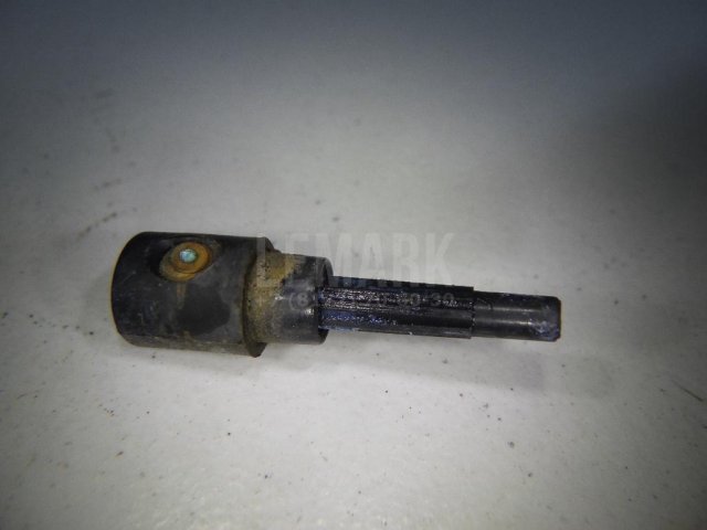 Форсунка омывателя зад стекла