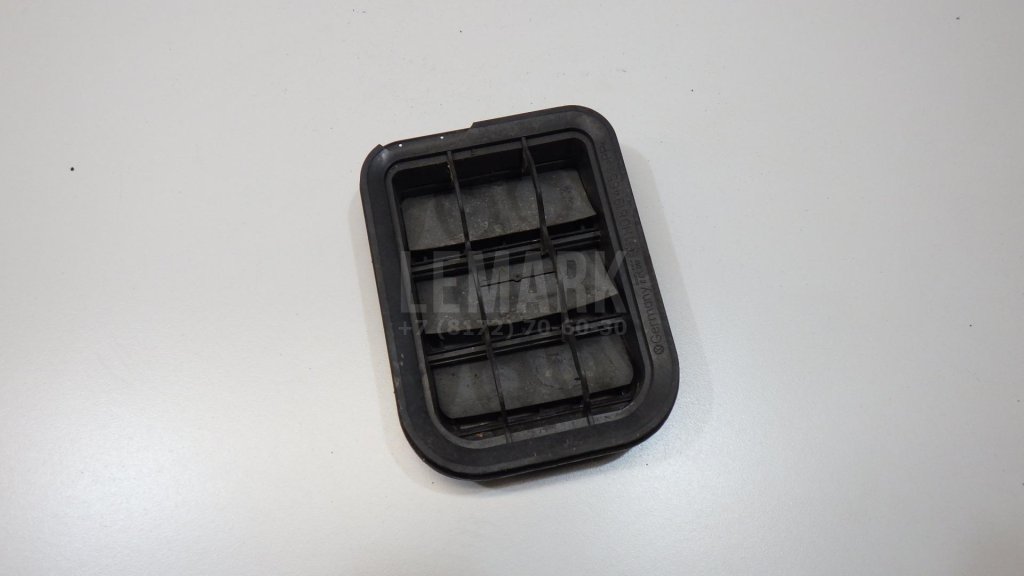 Решетка вентиляционная