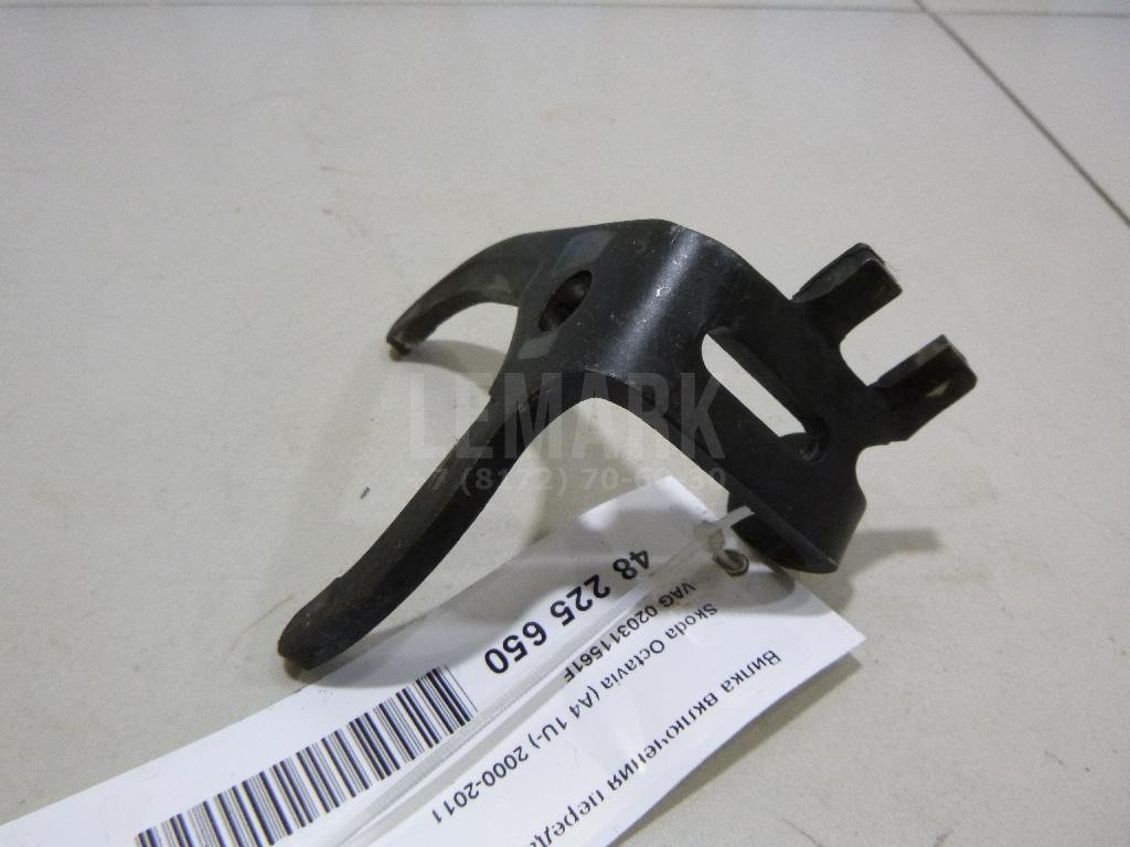 Вилка включения передачи