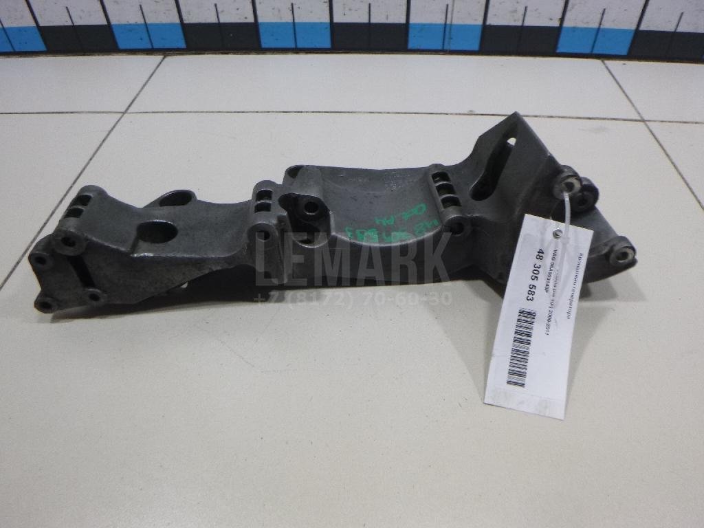 Кронштейн генератора