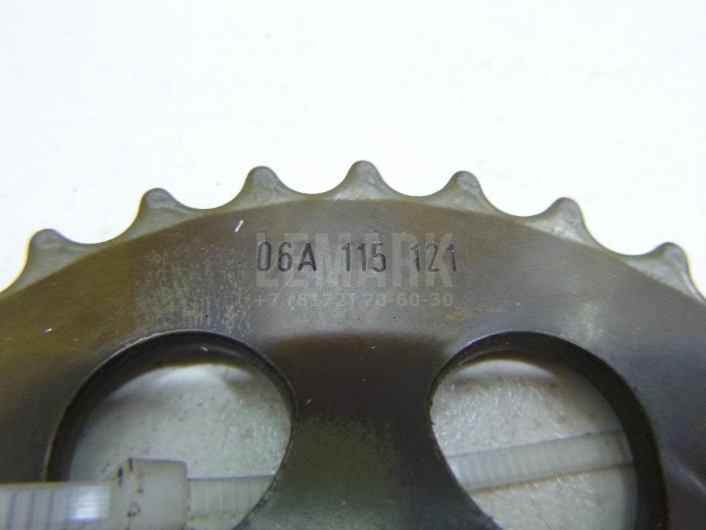 Шестерня привода масляного насоса