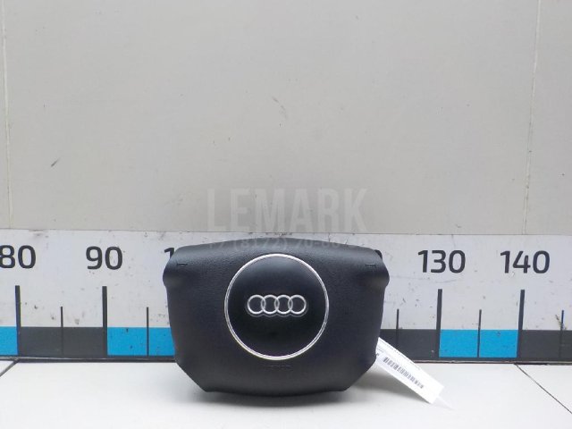 Подушка безопасности в рулевое колесо