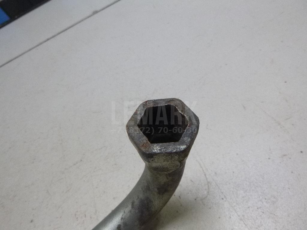 Ключ баллонный