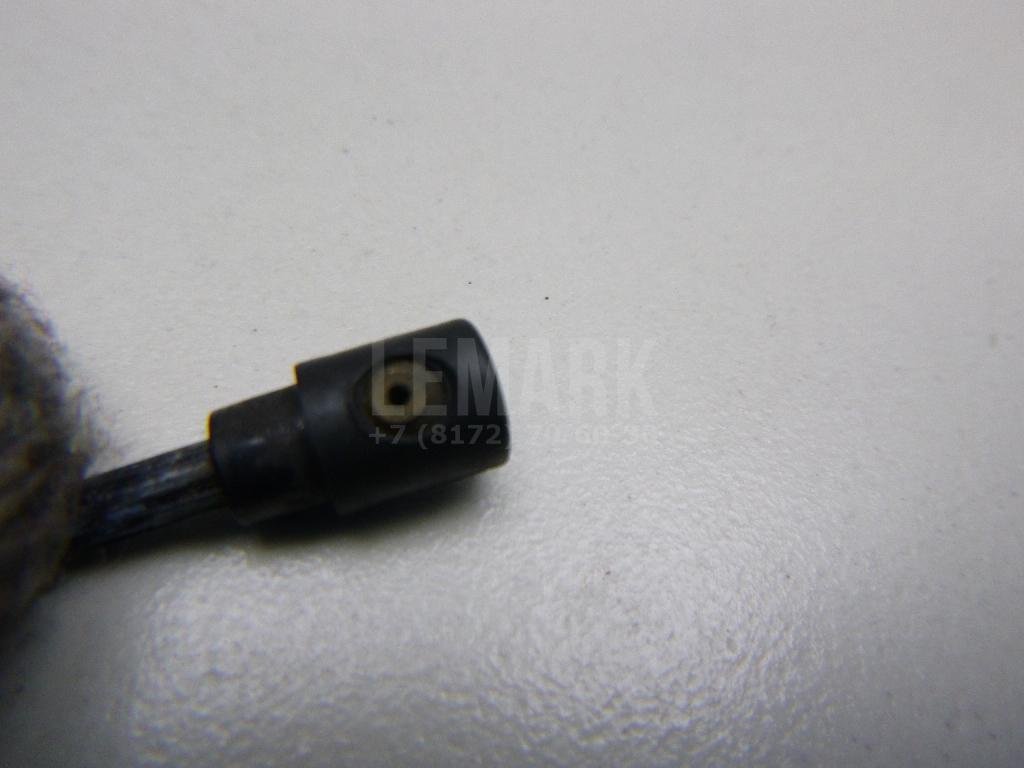 Форсунка омывателя зад стекла