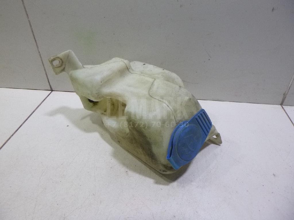 Бачок омывателя лобового стекла