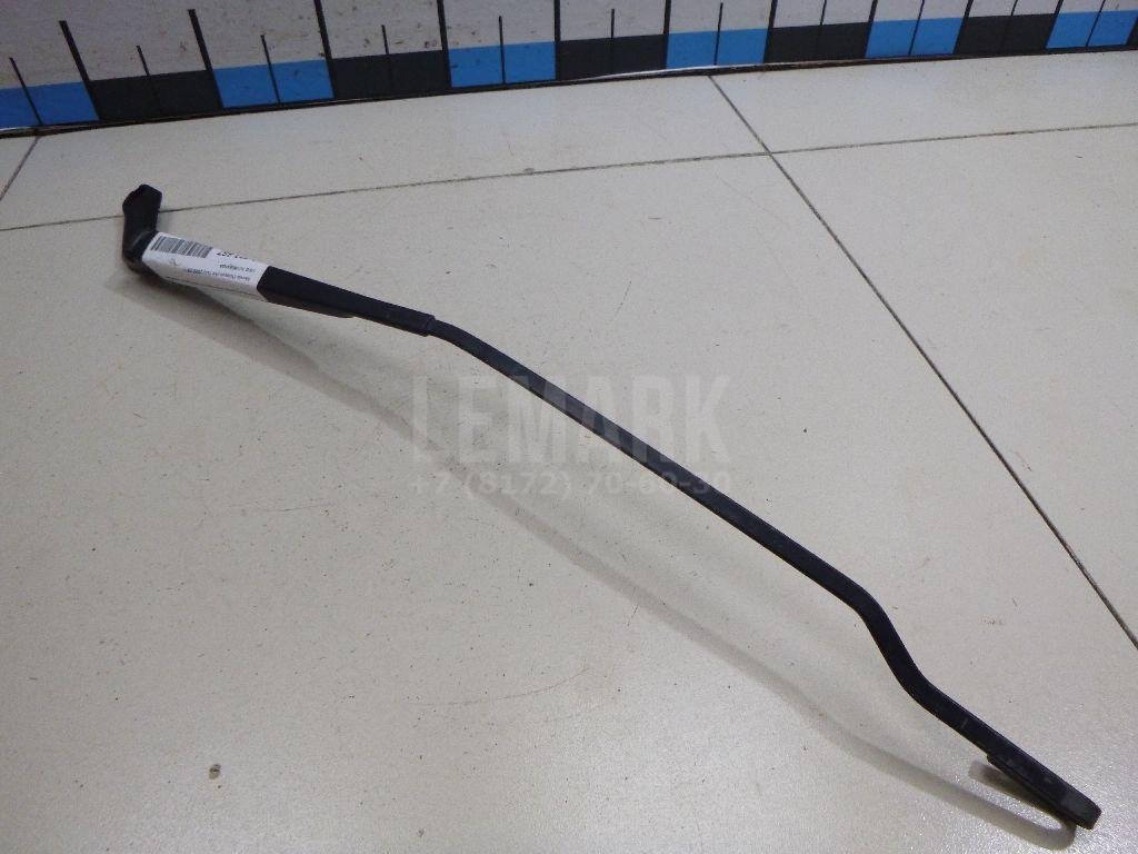 Поводок стеклоочистителя передний правый