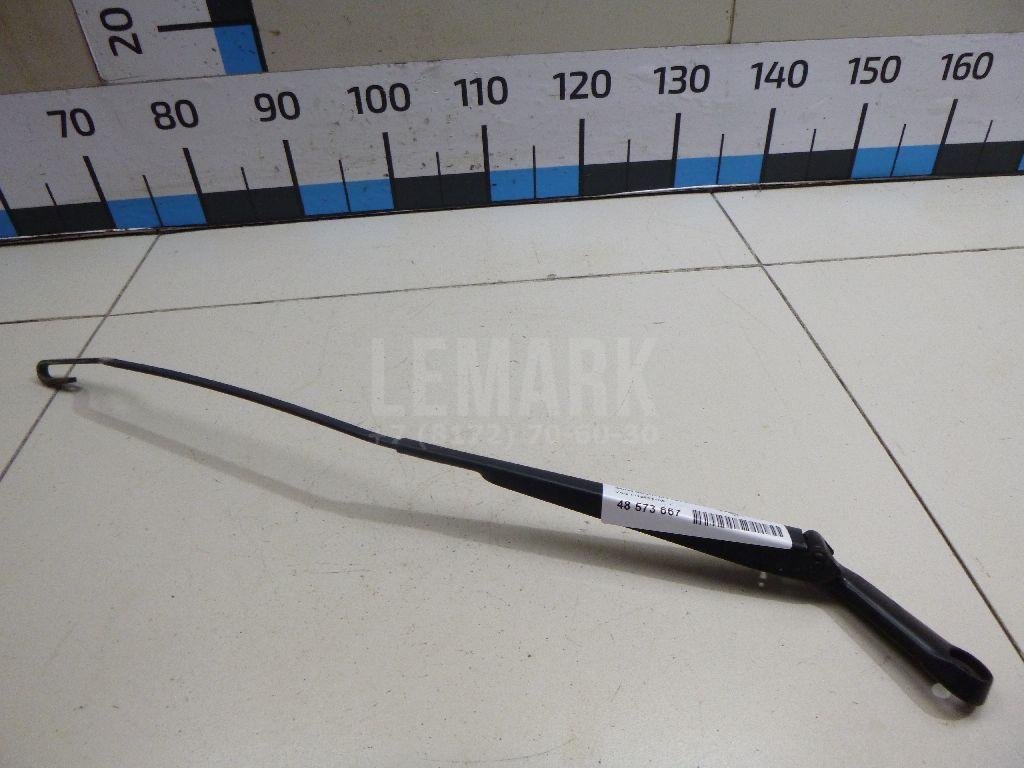 Поводок стеклоочистителя передний правый