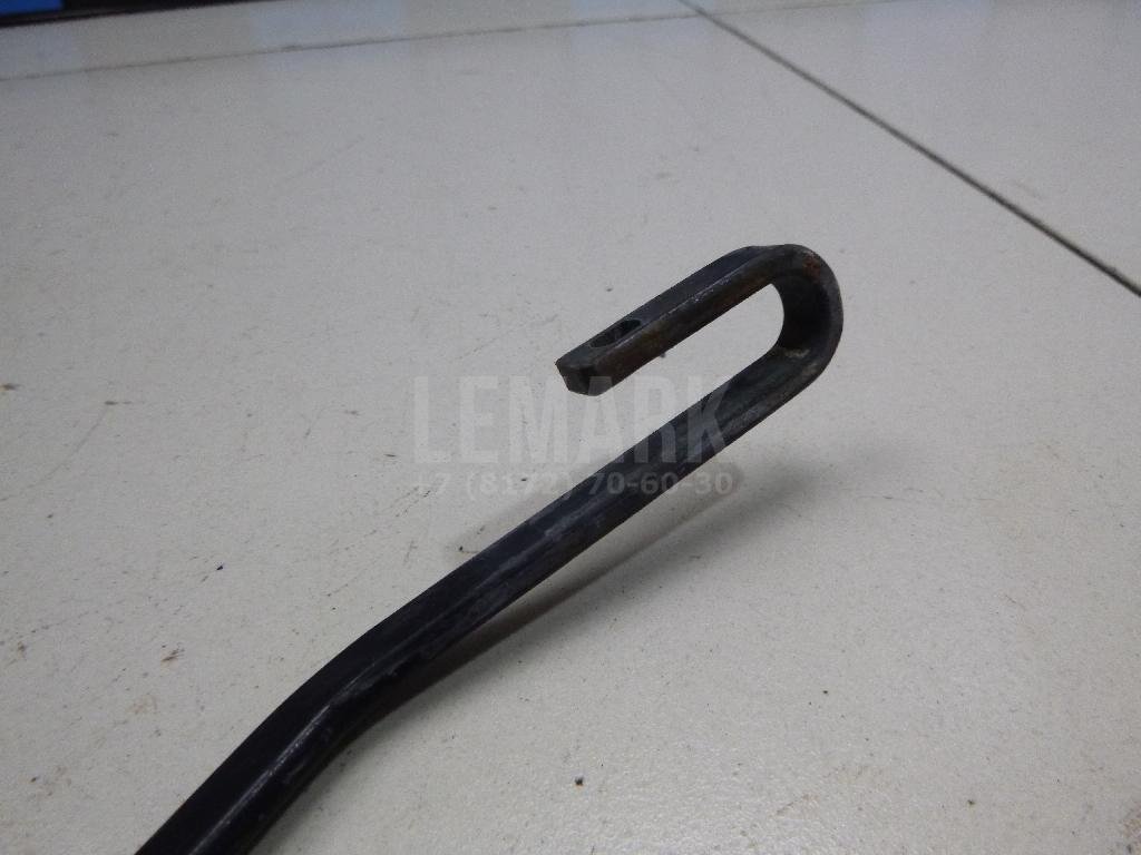 Поводок стеклоочистителя передний правый