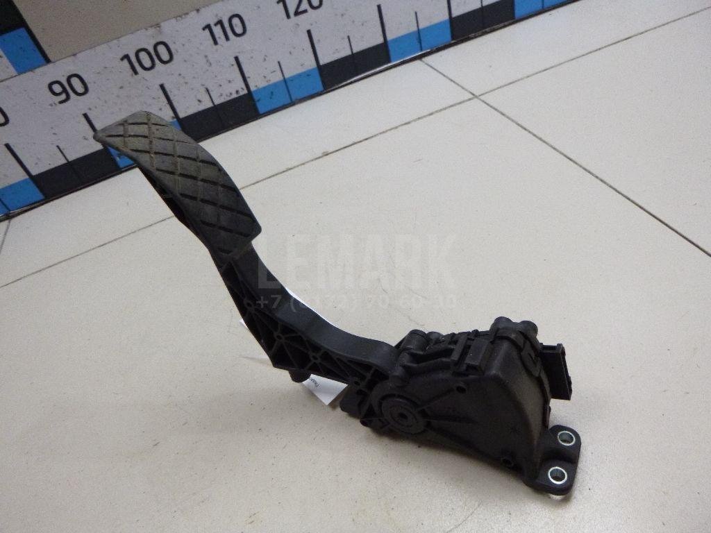 Педаль газа