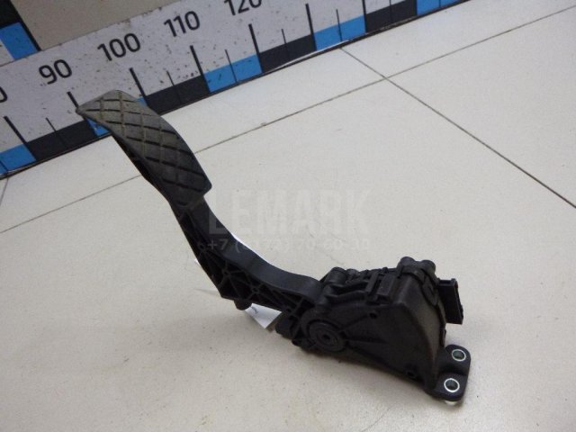 Педаль газа