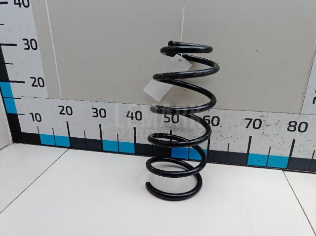 Пружина передняя