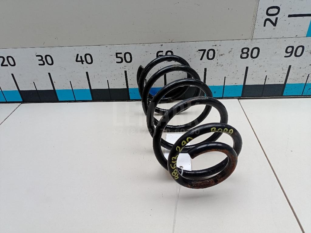 Пружина передняя