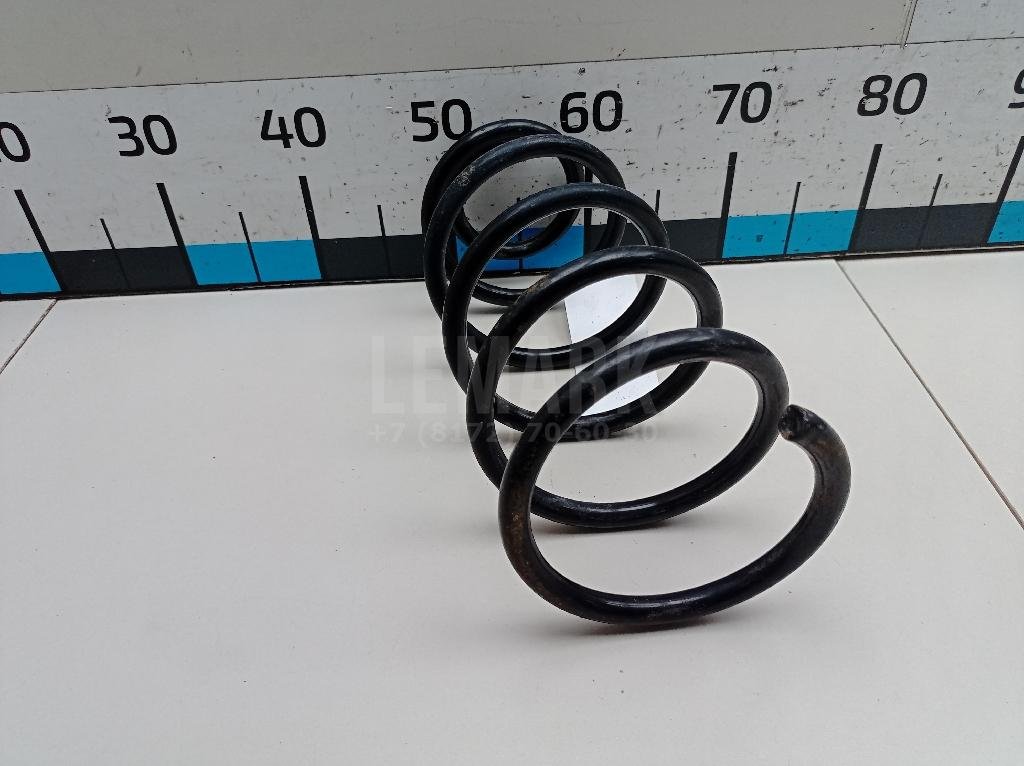 Пружина передняя