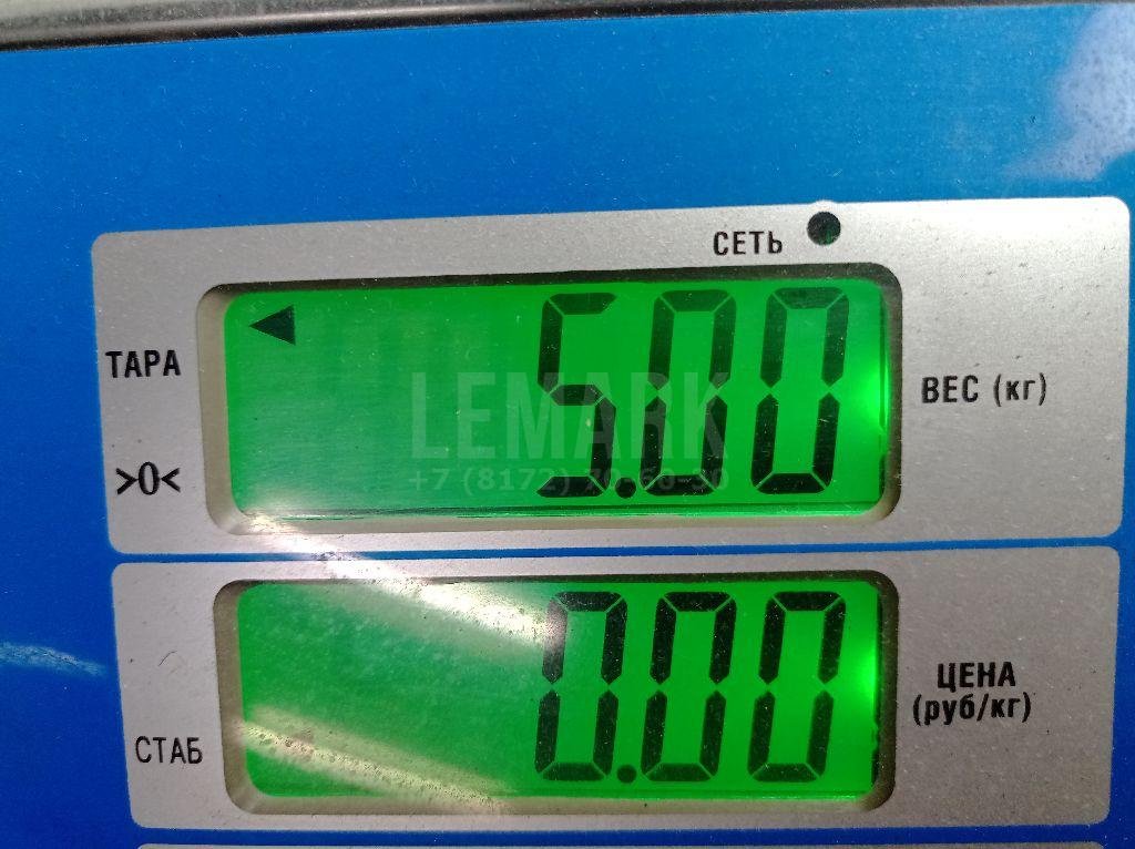 Кулак поворотный передний левый