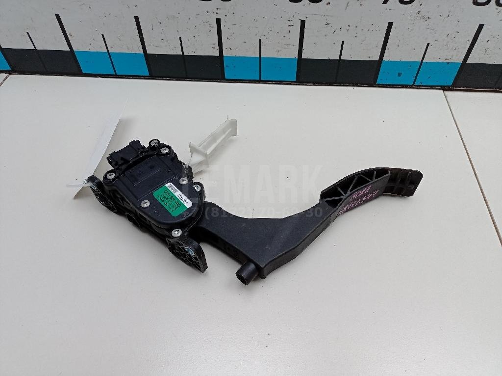 Педаль газа