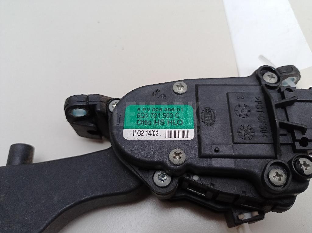 Педаль газа