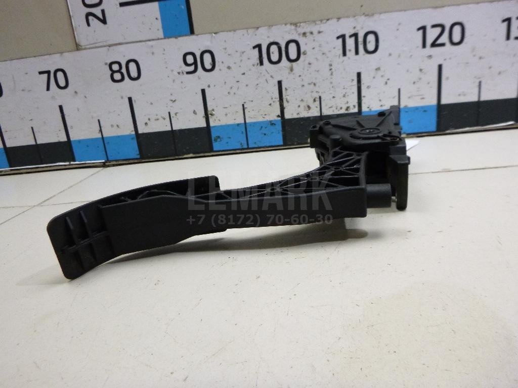 Педаль газа