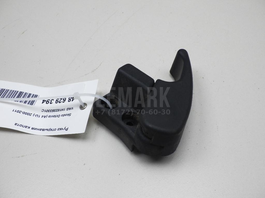 Ручка открывания капота