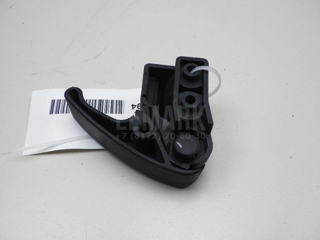 Ручка открывания капота