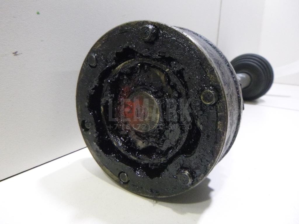 Полуось передняя левая