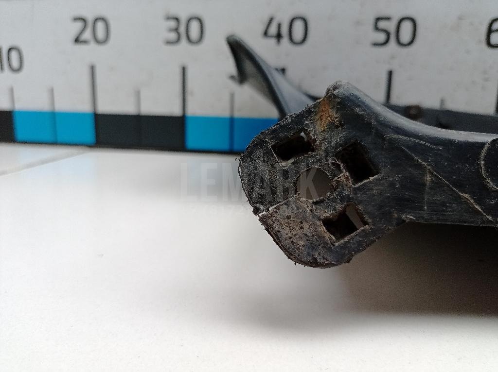 Пыльник двигателя для  Audi 100 [C4] 1991-1994