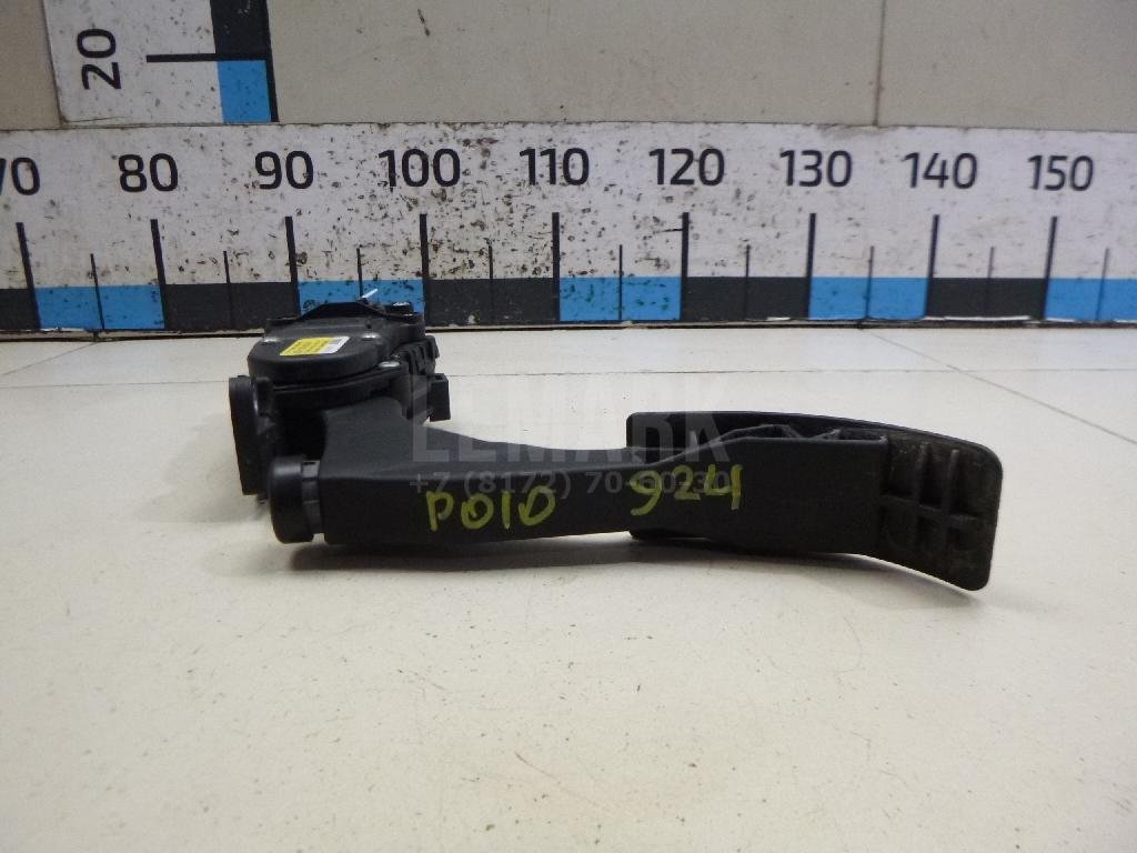 Педаль газа