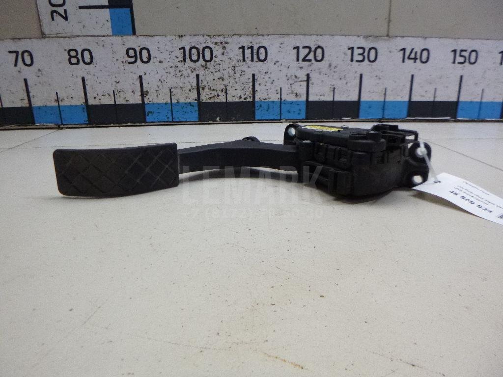 Педаль газа