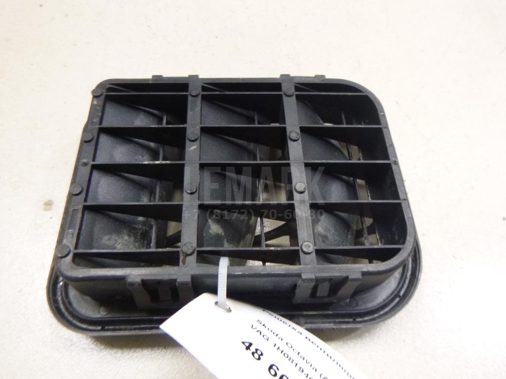 Решетка вентиляционная