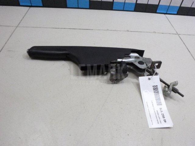 Рычаг стояночного тормоза