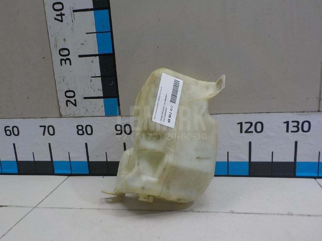 Бачок омывателя лобового стекла