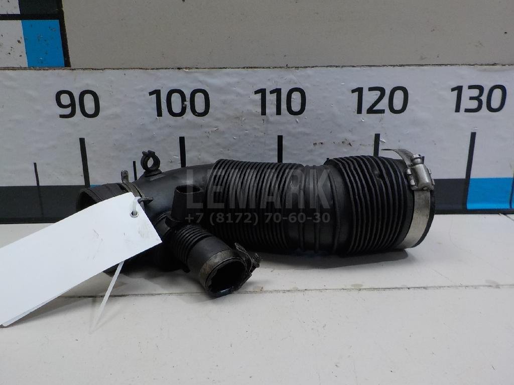 Патрубок воздушного фильтра