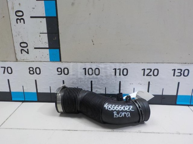 Патрубок воздушного фильтра