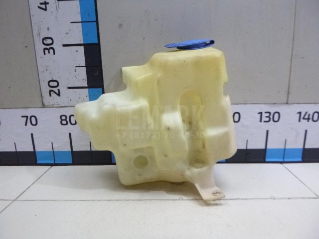 Бачок омывателя лобового стекла