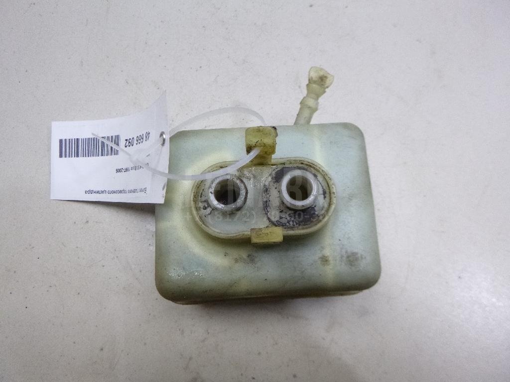 Бачок главного тормозного цилиндра