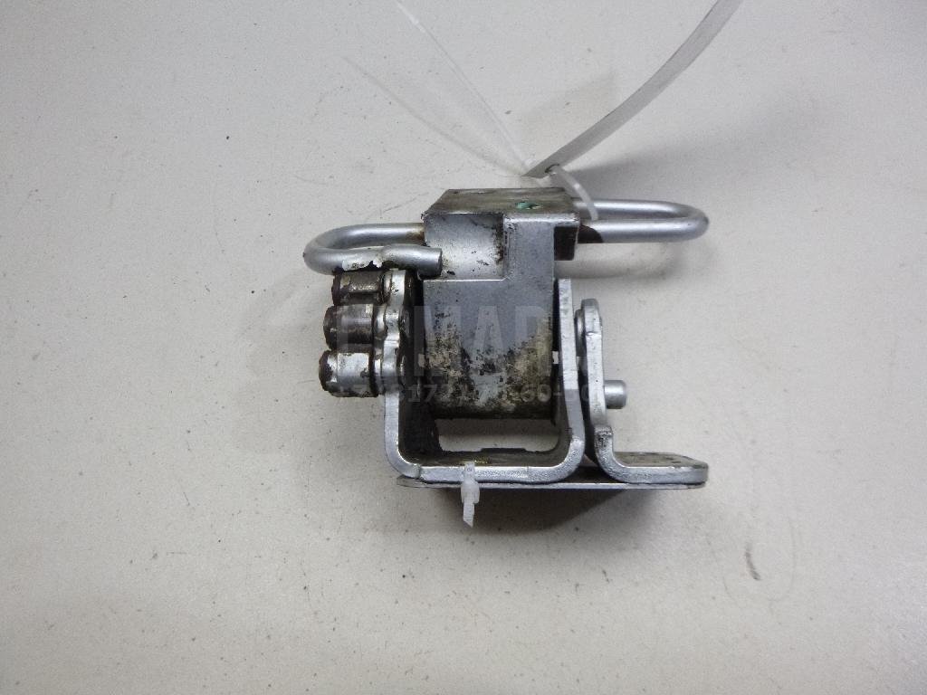 Петля двери передней правой нижняя