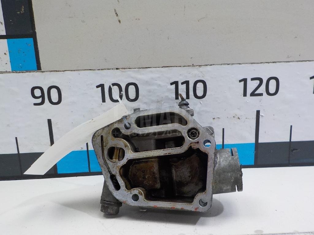 Кронштейн масляного фильтра