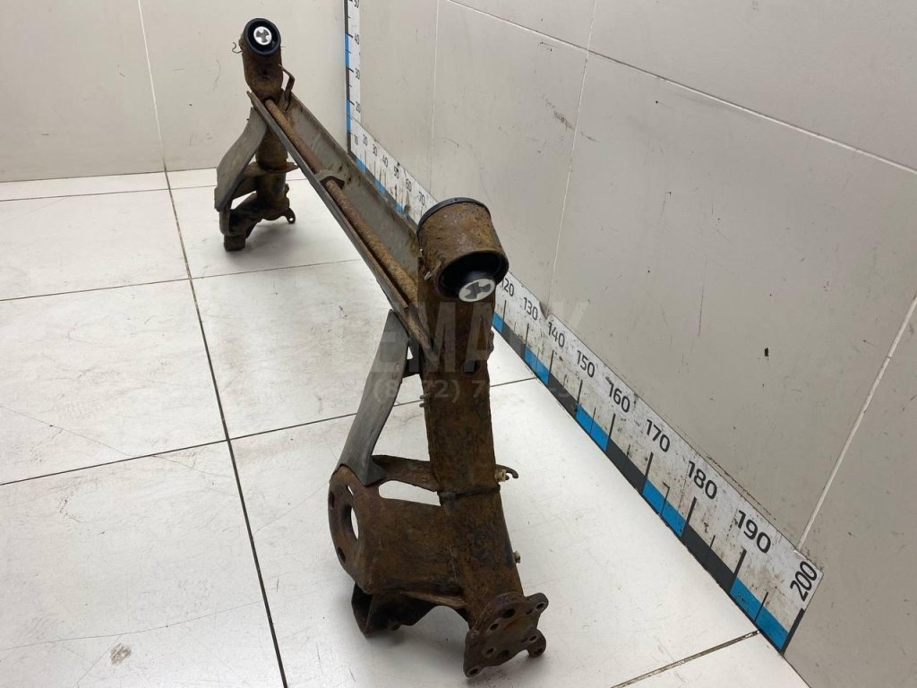 Балка задняя