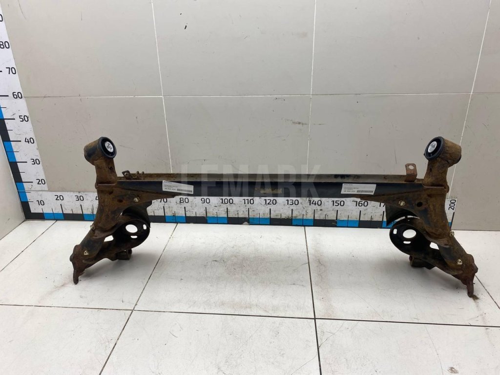 Балка задняя