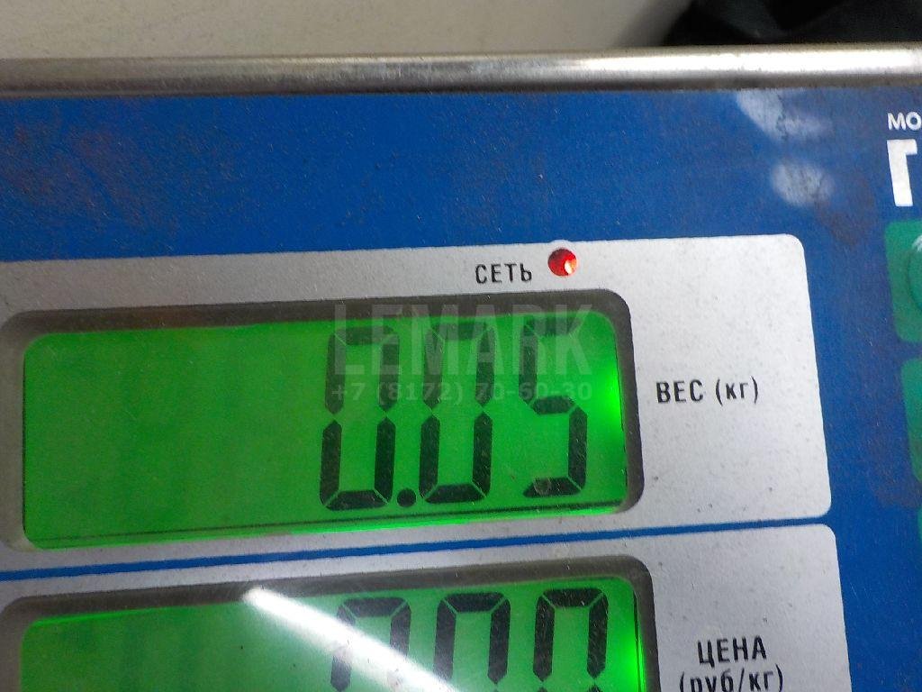 Болт распредвала