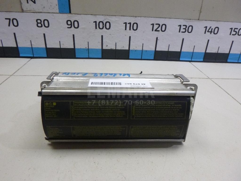 Подушка безопасности пассажирская (в торпедо)