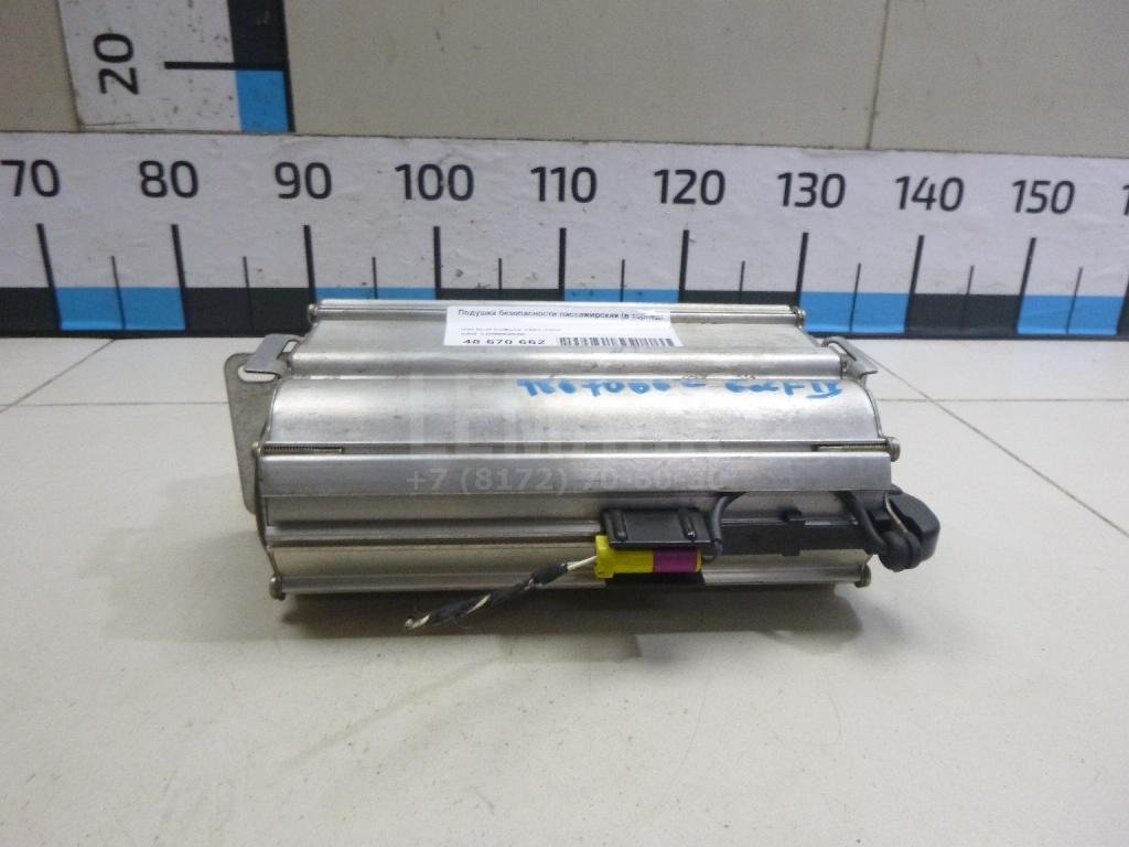 Подушка безопасности пассажирская (в торпедо)