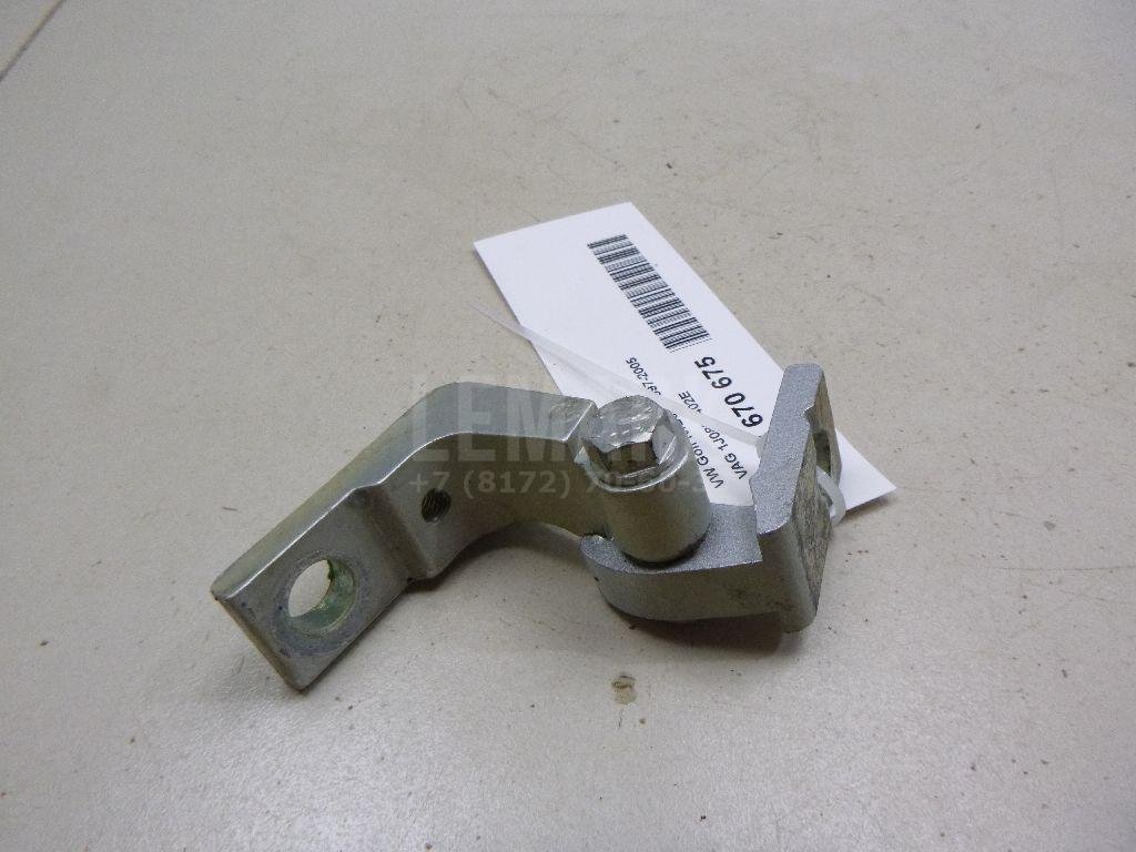 Петля двери