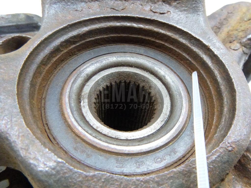 Кулак поворотный передний левый